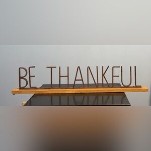 Metal 'Be Thankful' Shelf Sitter Decor